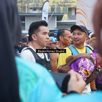 Runner Photo 8886139