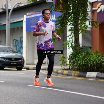 Runner Photo 8886170