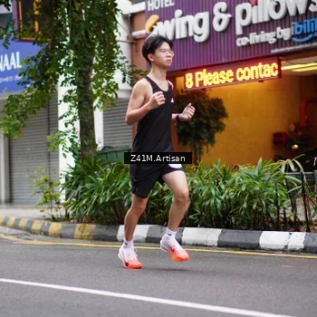 Runner Photo 8886179