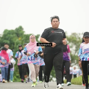Runner Photo 8886194