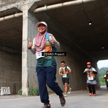Runner Photo 8886204