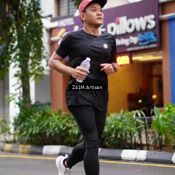 Runner Photo 8886229