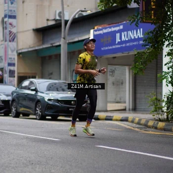 Runner Photo 8886246