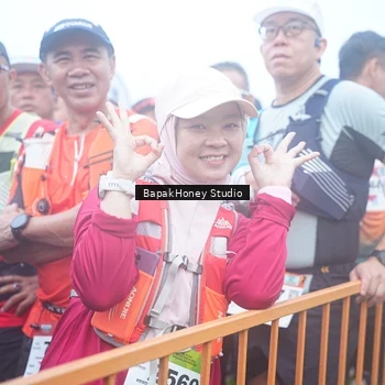 Runner Photo 8886303