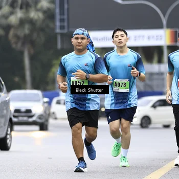 Runner Photo 8886317