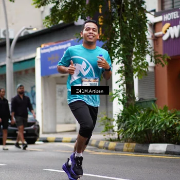 Runner Photo 8886334