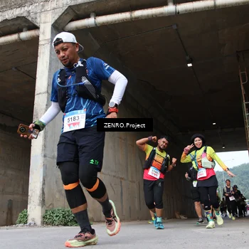 Runner Photo 8886378