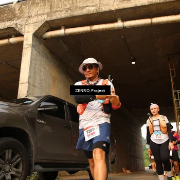 Runner Photo 8886382
