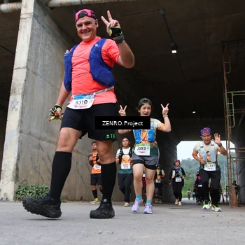 Runner Photo 8886395