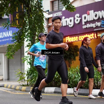 Runner Photo 8886398