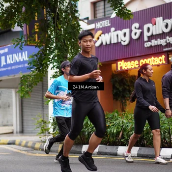 Runner Photo 8886408