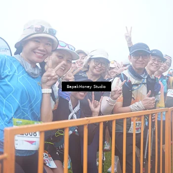 Runner Photo 8886464