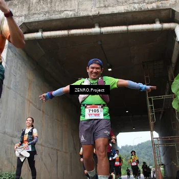 Runner Photo 8886491
