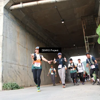 Runner Photo 8886495
