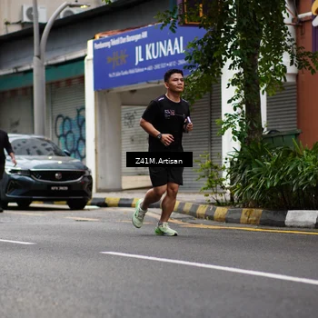 Runner Photo 8886503