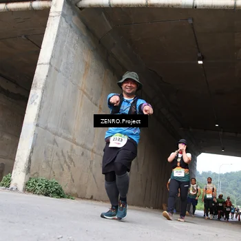 Runner Photo 8886524
