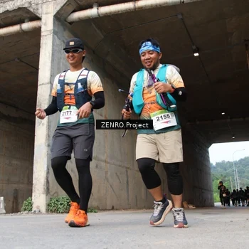 Runner Photo 8886536
