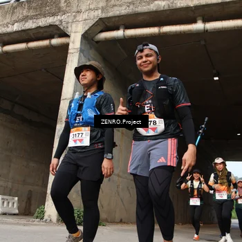 Runner Photo 8886557