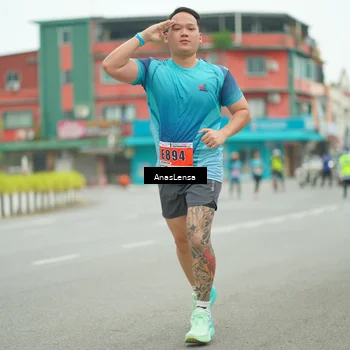 Runner Photo 8886579