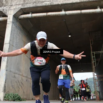 Runner Photo 8886619
