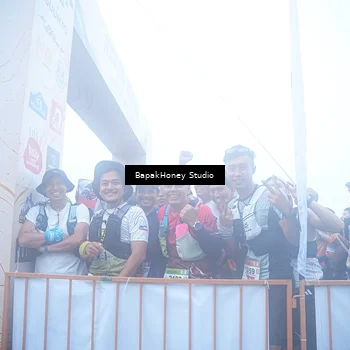 Runner Photo 8886631