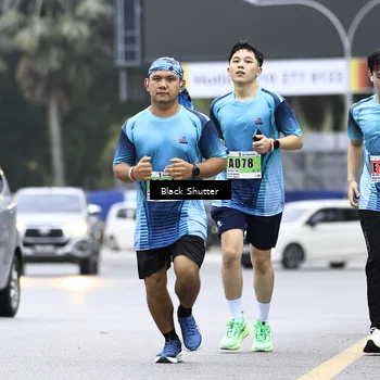 Runner Photo 8886635
