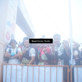 Runner Photo 8886637