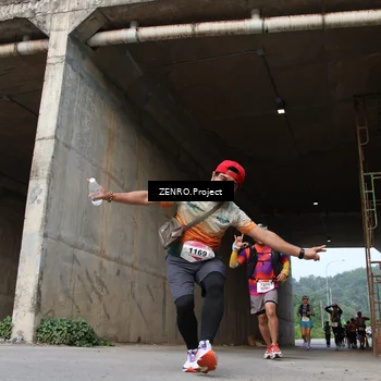Runner Photo 8886663