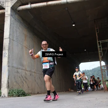 Runner Photo 8886695