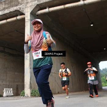 Runner Photo 8886711