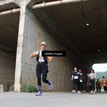 Runner Photo 8886739