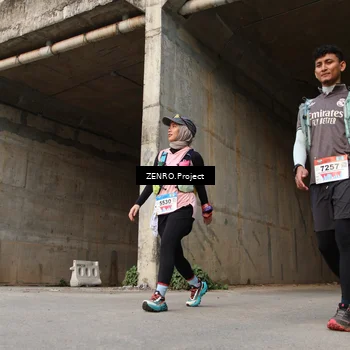 Runner Photo 8886754