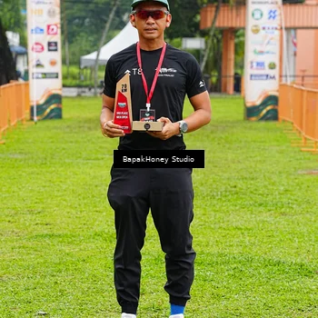 Runner Photo 8886828
