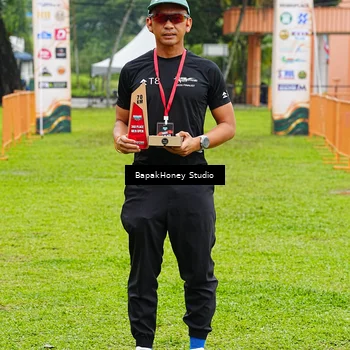 Runner Photo 8886857