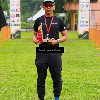 Runner Photo 8886863