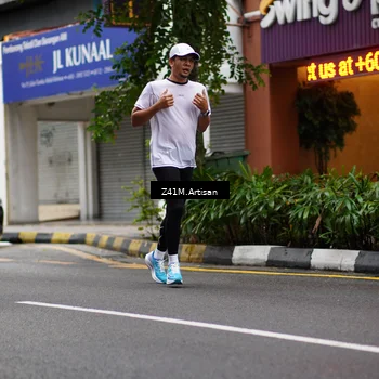Runner Photo 8886869
