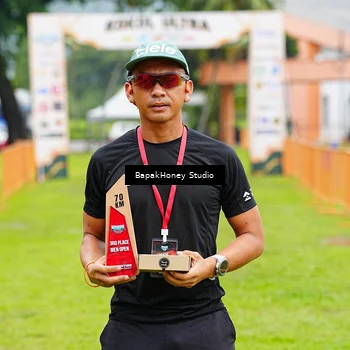 Runner Photo 8886878