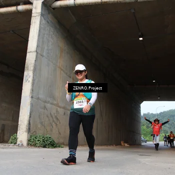 Runner Photo 8886898