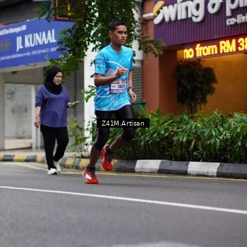 Runner Photo 8886927