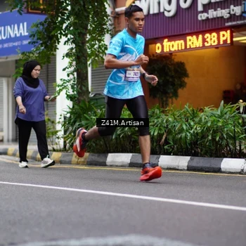 Runner Photo 8886960