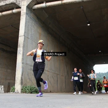 Runner Photo 8886968