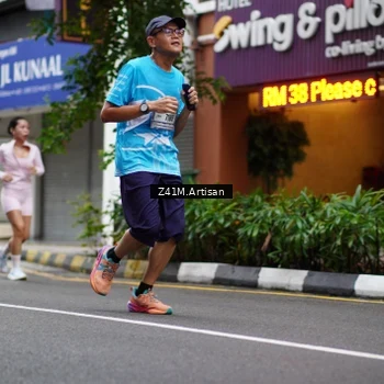 Runner Photo 8886999