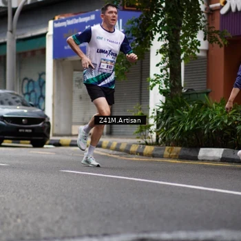 Runner Photo 8887007