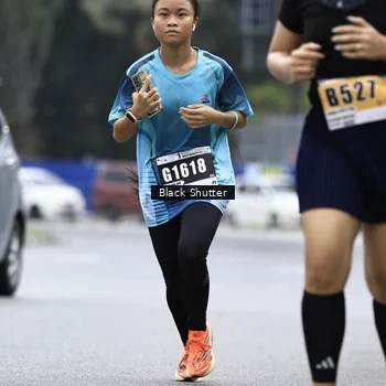 Runner Photo 8887011
