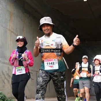 Runner Photo 8887016