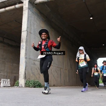 Runner Photo 8887031