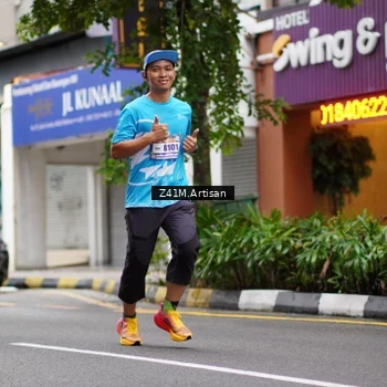 Runner Photo 8887033
