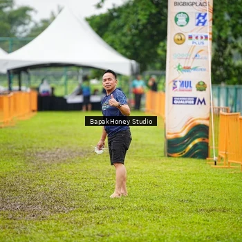 Runner Photo 8887045