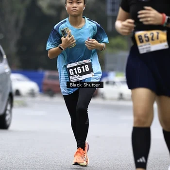 Runner Photo 8887050