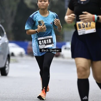 Runner Photo 8887067